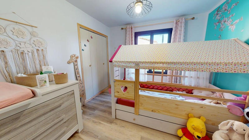 Maison - 183 m² - 7 pièces