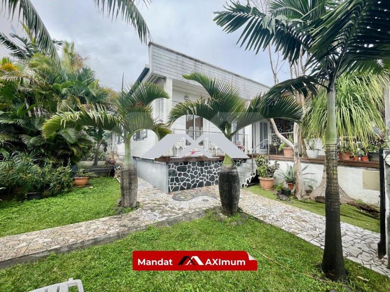 Maison - 128 m² - 4 pièces