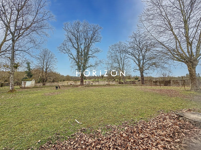 Maison ancienne - 240 m² - 10 pièces