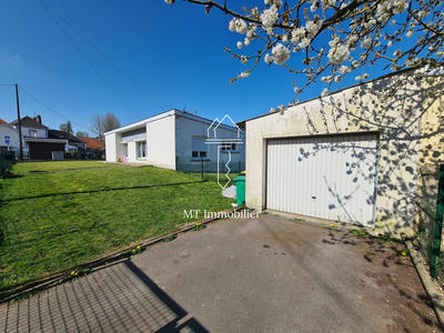 Maison - 94 m² - 5 pièces