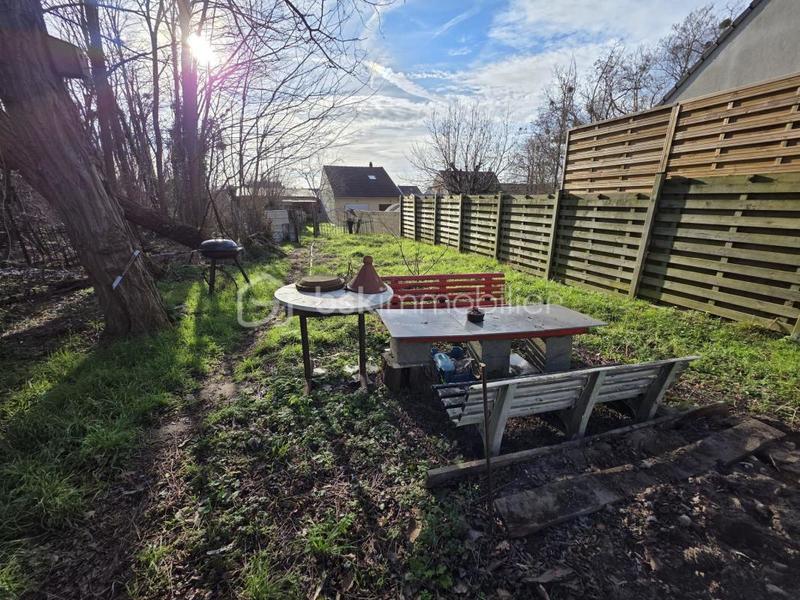 Maison - 98 m² - 5 pièces