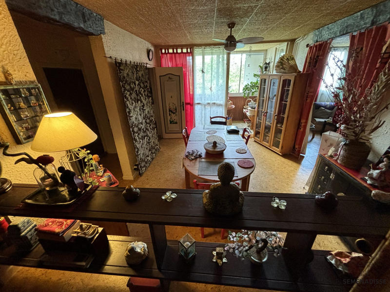 Appartement - 77 m² - 3 pièces