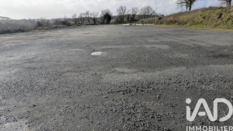 Terrain - 10 688 m²