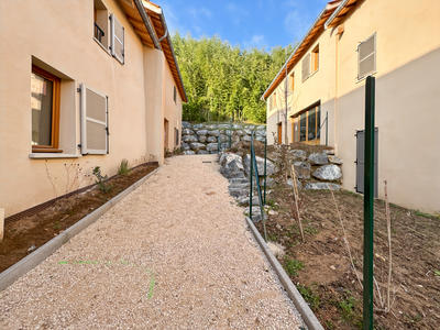 Appartement - 75 m² - 4 pièces