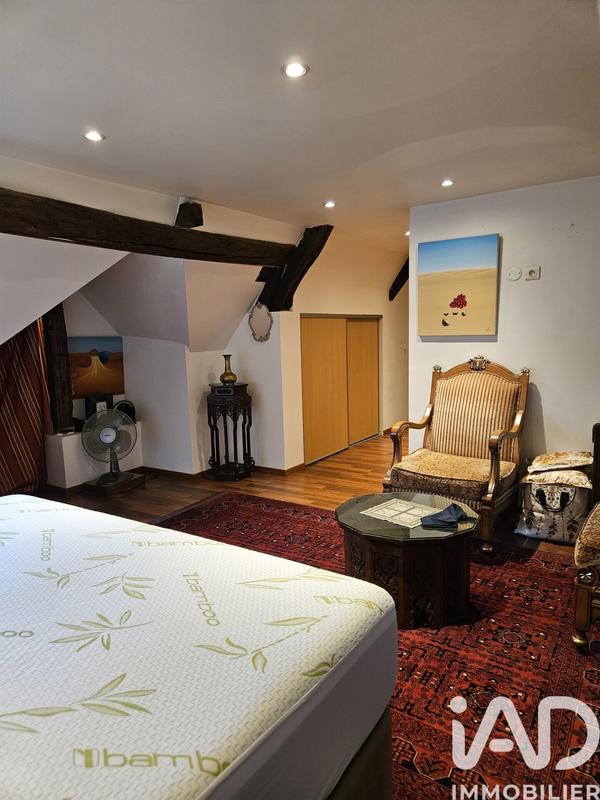 Appartement - 175 m² - 7 pièces