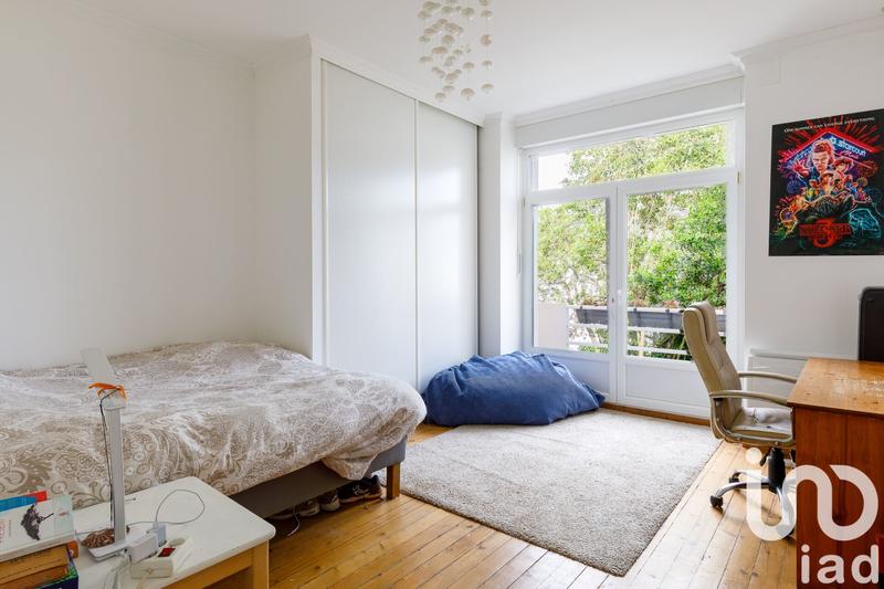 Maison - 280 m² - 9 pièces