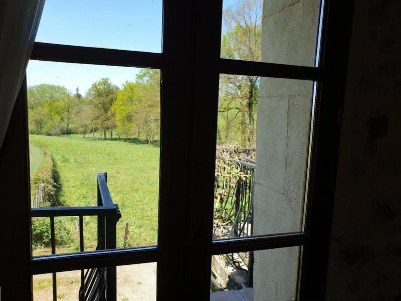 Maison - 240 m² - 9 pièces