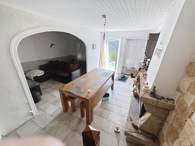 Maison - 65 m² - 4 pièces