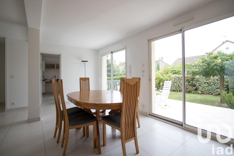 Maison - 141 m² - 6 pièces