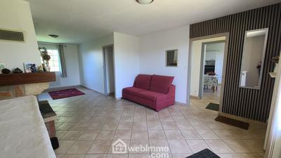 Maison - 86 m² - 4 pièces