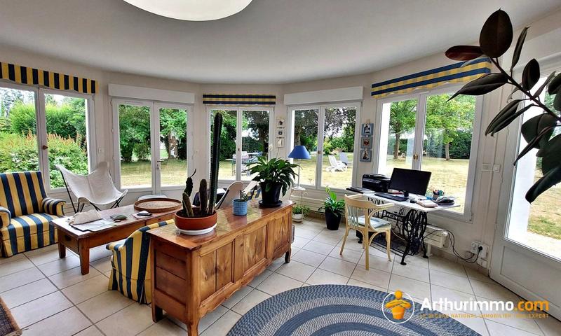 Maison - 180 m² - 8 pièces