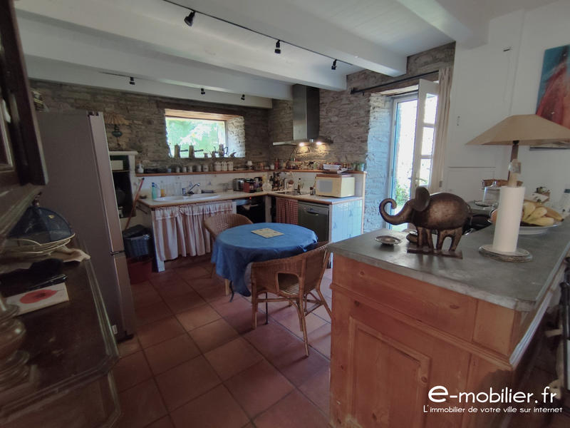 Maison ancienne - 154 m² - 6 pièces