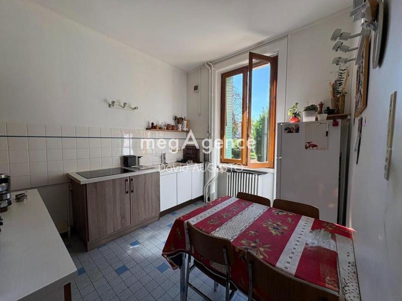 Propriété - 154 m² - 7 pièces