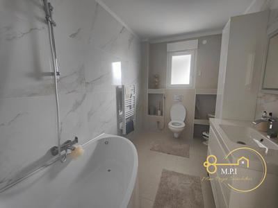 Maison contemporaine - 118 m² - 5 pièces