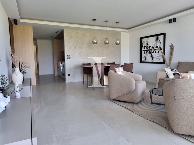 Appartement - 110 m² - 4 pièces