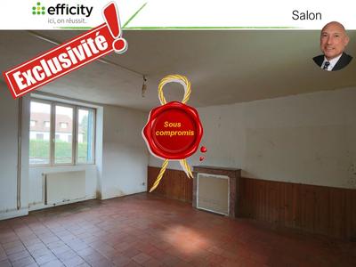 Maison - 110 m² - 6 pièces