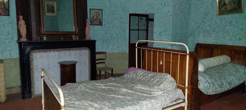 Maison de village - 460 m² - 20 pièces