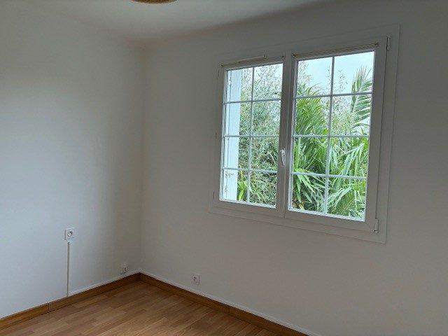 Maison - 101 m² - 5 pièces