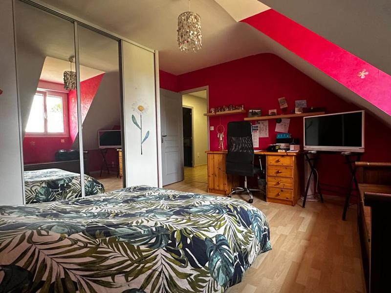 Maison - 182 m² - 6 pièces