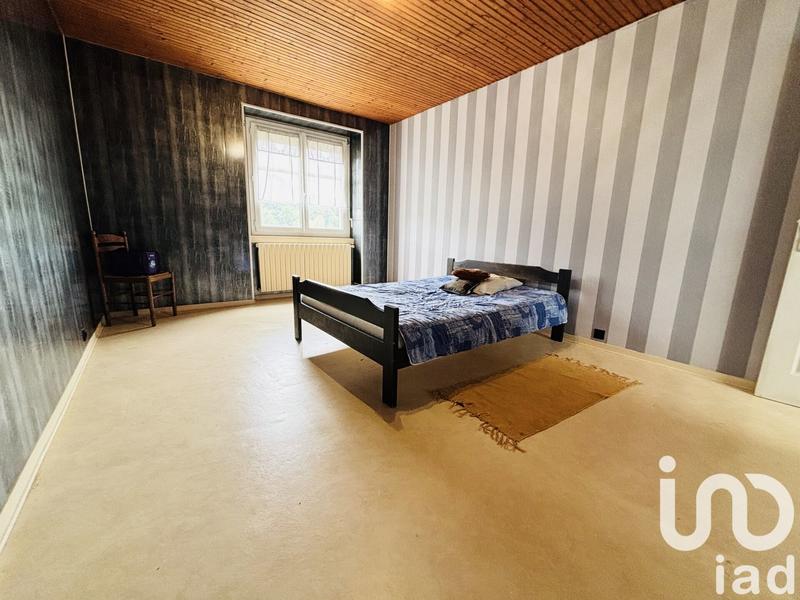 Maison - 210 m² - 7 pièces