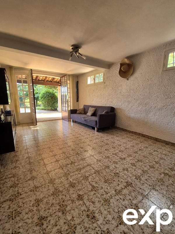 Maison - 144 m² - 5 pièces