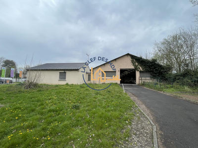 Local d'activités - 730 m²