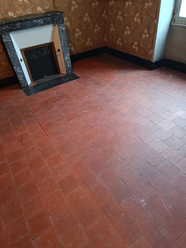 Maison - 210 m² - 7 pièces