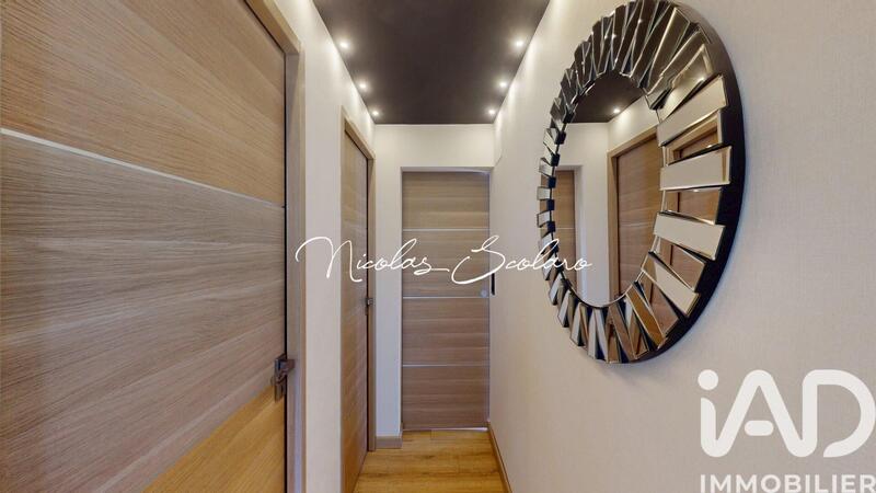 Maison - 189 m² - 5 pièces