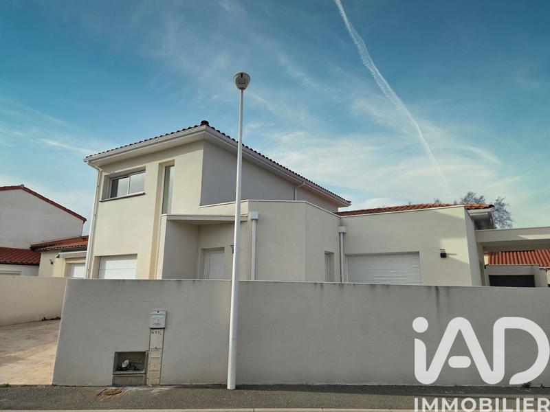 Maison - 132 m² - 4 pièces