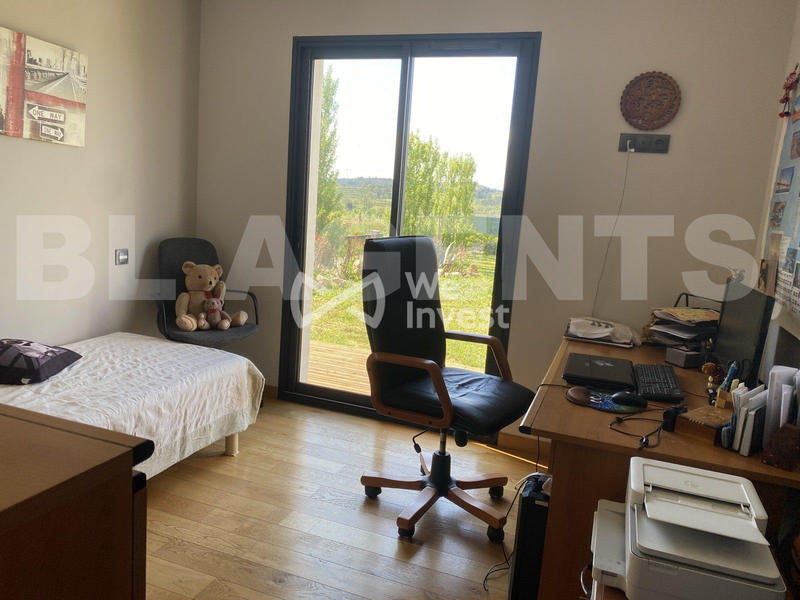 Villa - 182 m² - 5 pièces