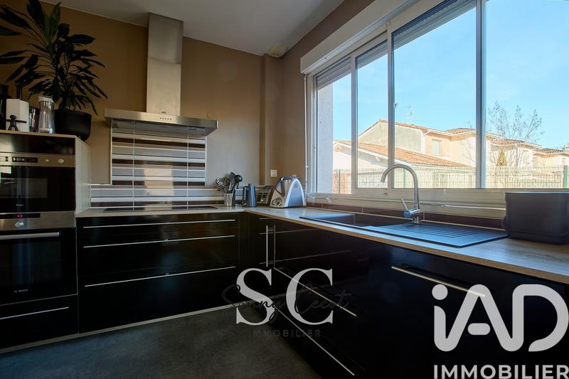 Maison - 137 m² - 6 pièces