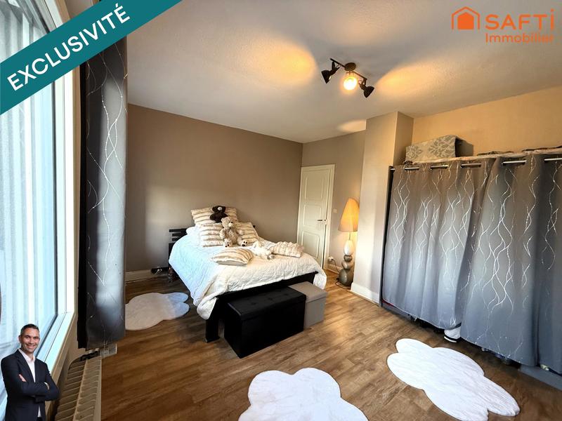 Maison - 99 m² - 5 pièces