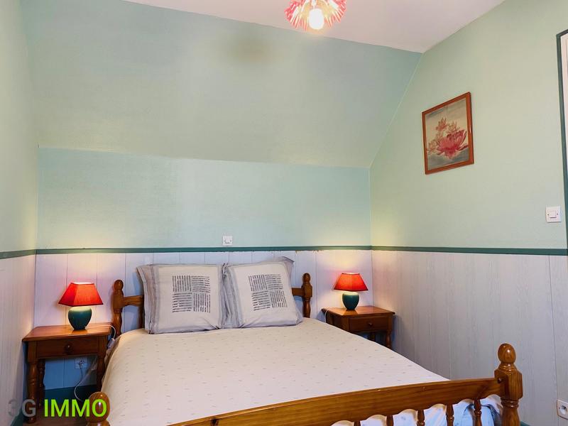 Maison - 145 m² - 9 pièces