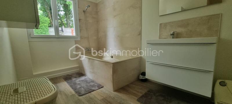 Maison - 120 m² - 6 pièces