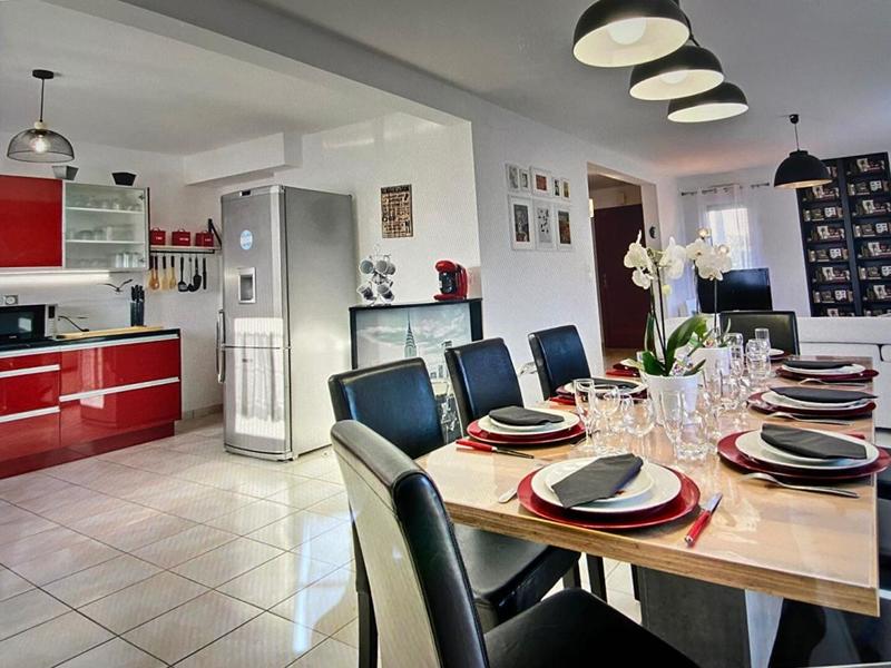Maison - 125 m² - 5 pièces