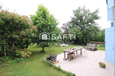 Maison - 140 m² - 5 pièces