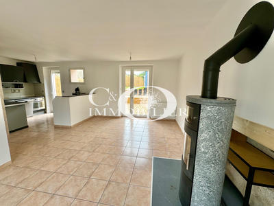 Maison - 95 m² - 5 pièces