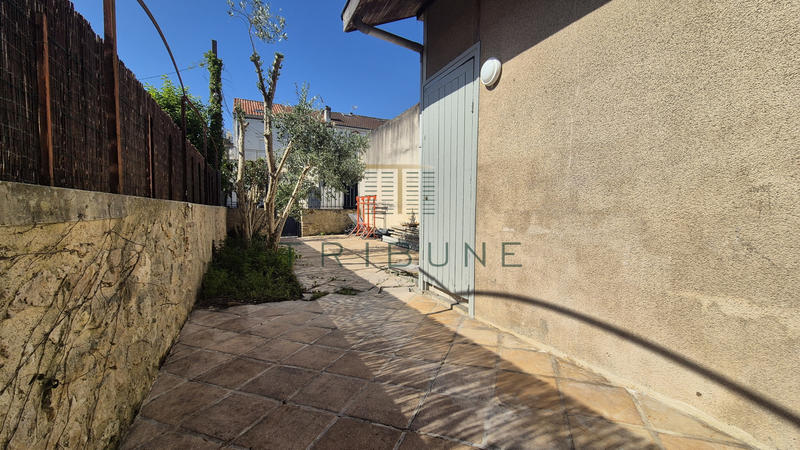 Maison - 180 m² - 6 pièces