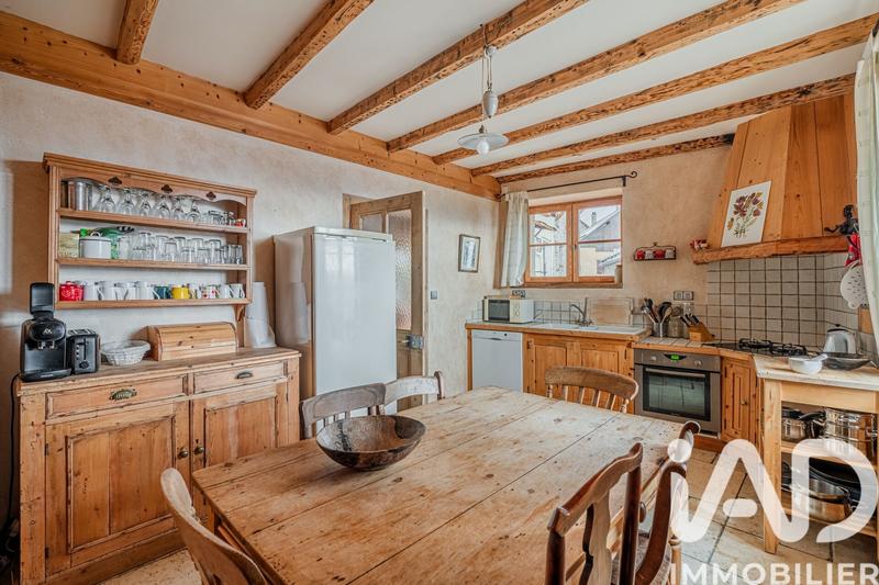 Châlet - 138 m² - 5 pièces