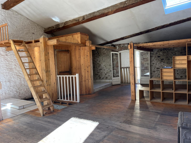 Maison de village - 134 m² - 2 pièces