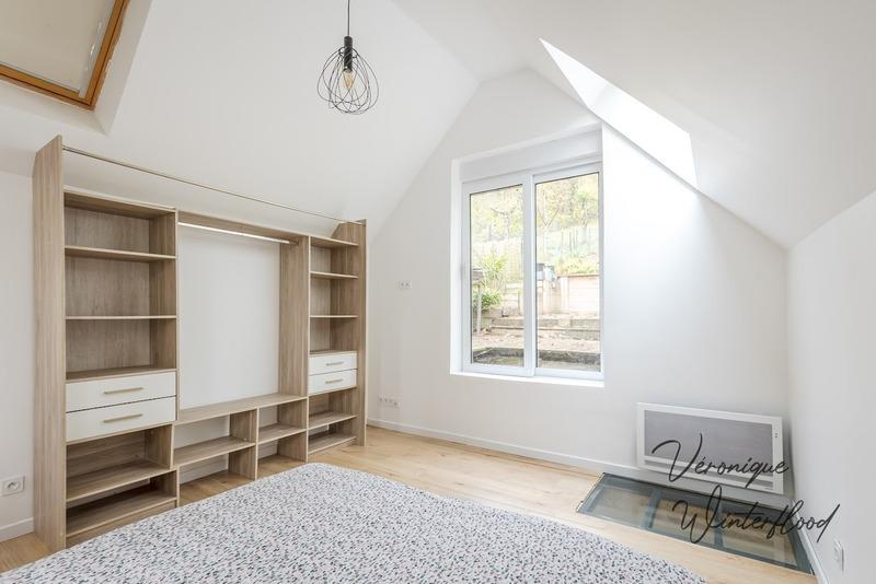 Maison - 92 m² - 5 pièces