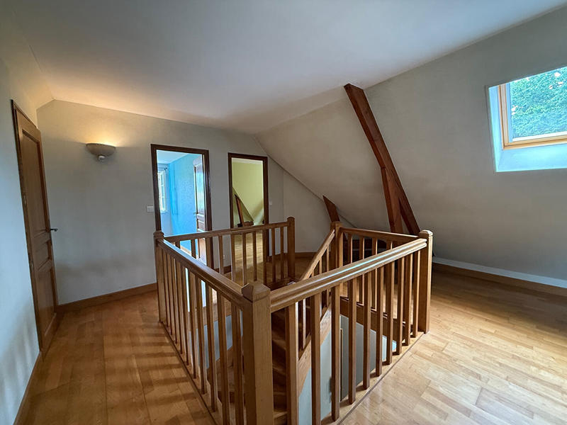 Maison - 190 m² - 6 pièces