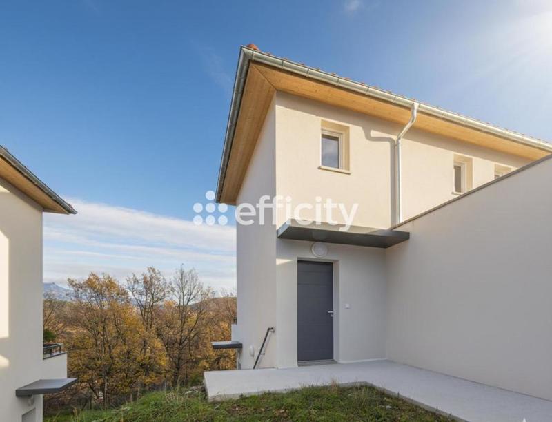 Appartement - 91 m² - 4 pièces