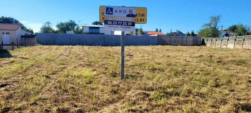 Terrain constructible - 780 m²