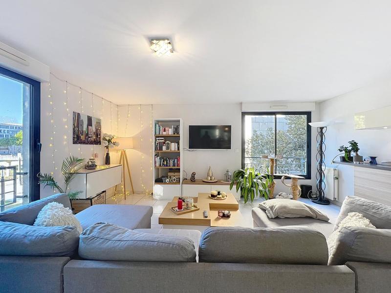 Appartement - 101 m² - 5 pièces