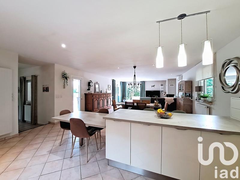 Maison - 142 m² - 5 pièces