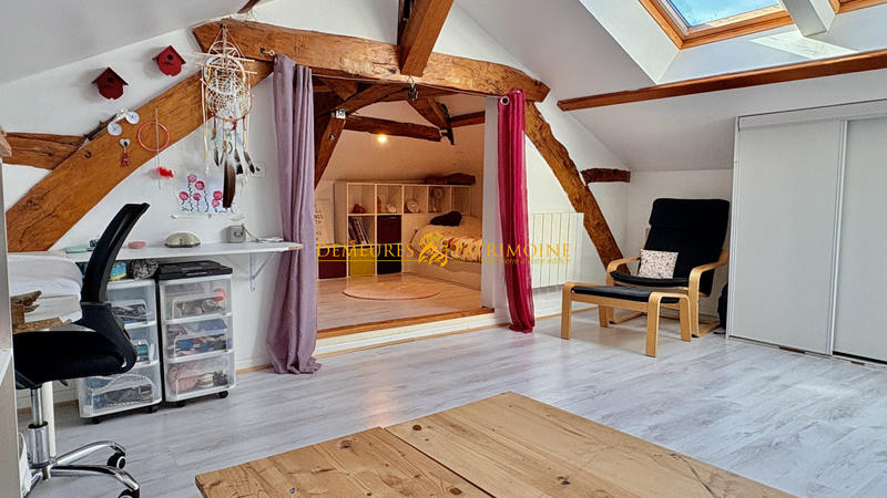 Maison ancienne - 142 m² - 7 pièces