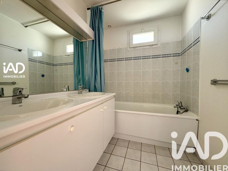 Maison - 94 m² - 5 pièces