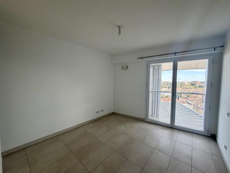 Appartement - 79 m² - 3 pièces