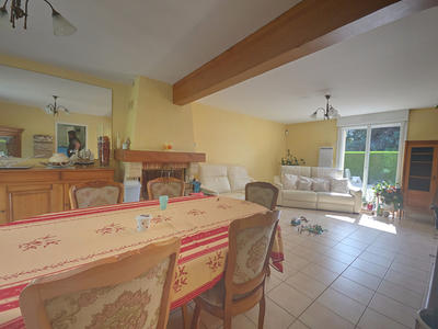 Maison - 123 m² - 6 pièces